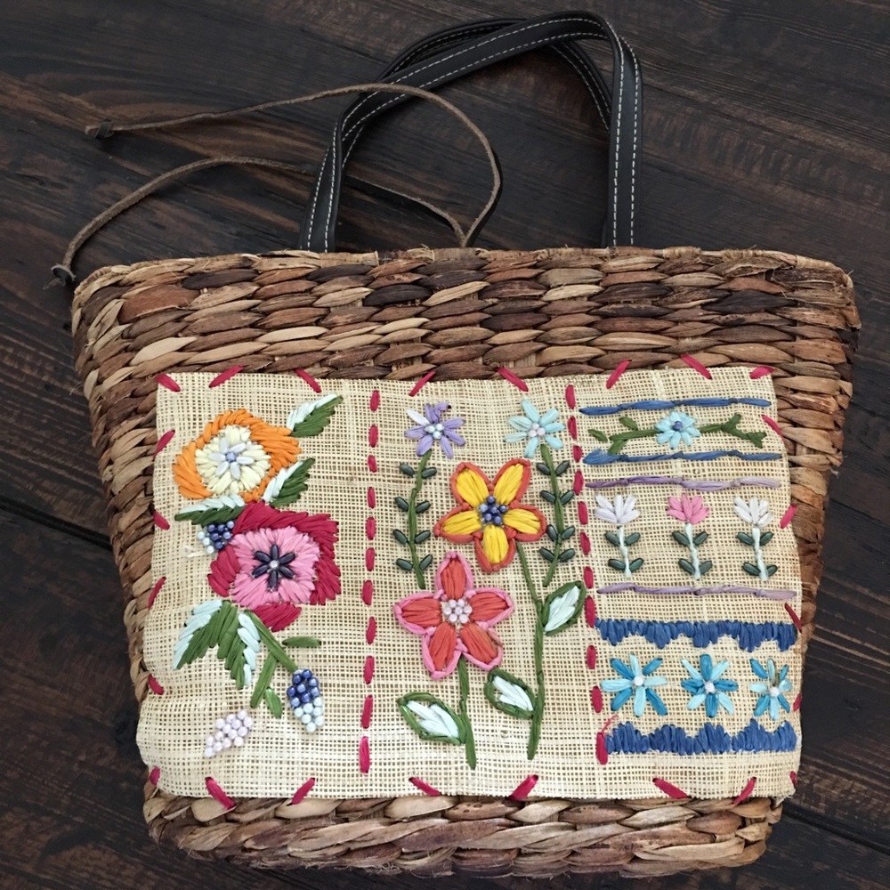 Summer Beads, Flowers Purse